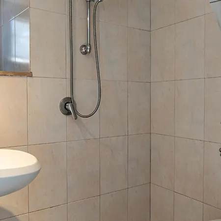 Rocca Giulia - Faboulous Castle Escape With Pool In Vila *