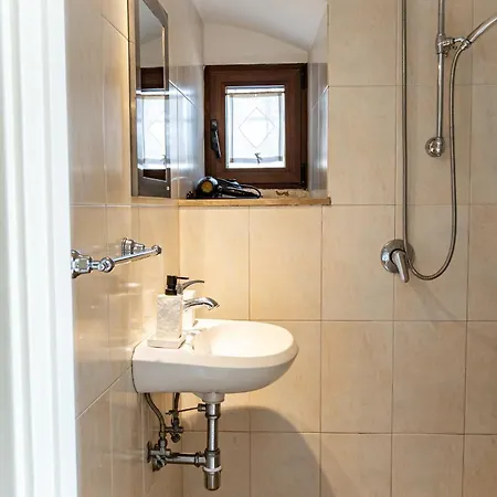 Vila Rocca Giulia - Faboulous Castle Escape With Pool In *