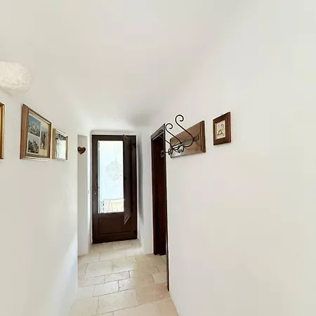 Faboulous Castle Escape With Pool In Ostuni Villa