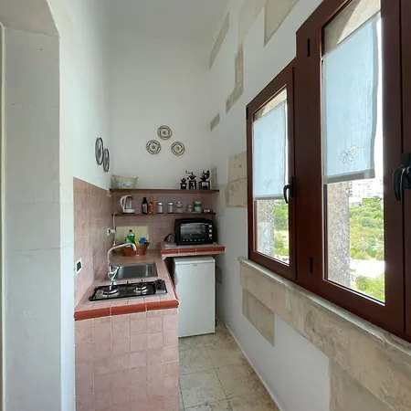 Faboulous Castle Escape With Pool In Ostuni Villa