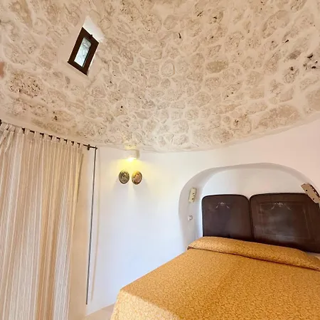 Faboulous Castle Escape With Pool In Ostuni Villa *