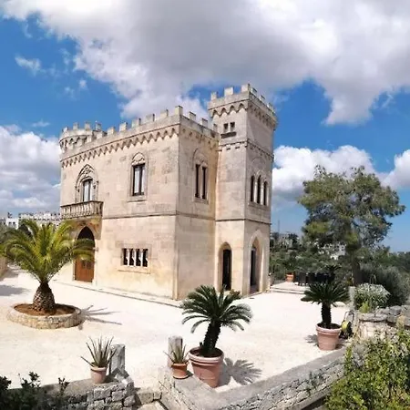Faboulous Castle Escape With Pool In Ostuni *