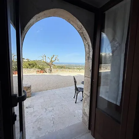 Faboulous Castle Escape With Pool In Ostuni Villa *