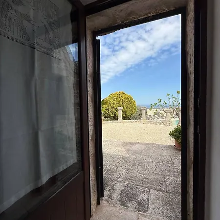 Faboulous Castle Escape With Pool In Ostuni Villa