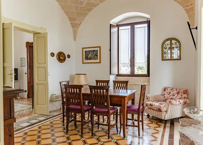 Rocca Giulia - Faboulous Castle Escape With Pool In Ostuni