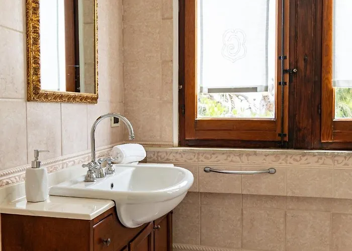 Villa Rocca Giulia - Faboulous Castle Escape With Pool In Ostuni